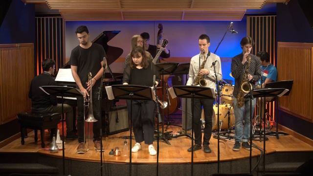 Un Poco Loco by Bud Powell arranged by Max Bessesen смотреть онлайн