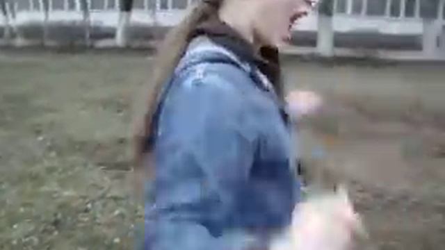 29 марта 2009 Лиза жжёт танцем смотреть онлайн