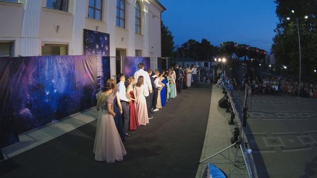 Выпускной вечер 2022г. Торжественная часть-1. КалининскийДК. 25.06.2022г. смотреть онлайн