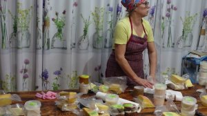 ПРОДАЛИ КОКО КУПИЛИ КОЛБАСНИЦУПОЧЕМУ НАША УСАДЬБА НАЗЫВАЕТСЯ БЕЛАЯ КОЗА❓