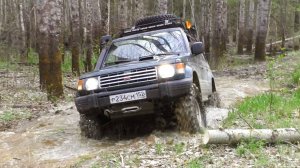 В ТАЕЖНЫХ ЛЕСАХ НА ВНЕДОРОЖНИКЕ MITSUBISHI PAJERO. РАЗВЕДКА СОСТОЯНИЯ ПАВОДКА.