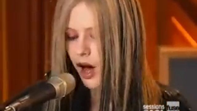Avril Lavigne Nobody's Home Acoustic Live FUSE Sessions @ AOL смотреть онлайн