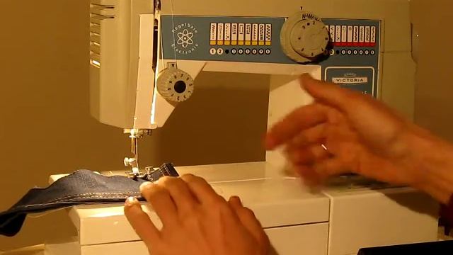 Sewing machine Nähmaschine Швейная машина Victoria Lady 7800F смотреть онлайн