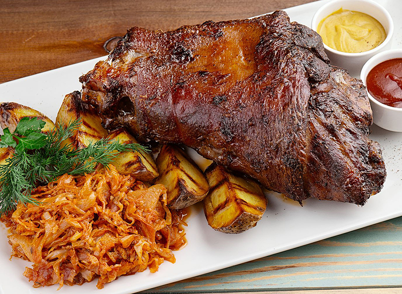 СВИНАЯ РУЛЬКА в ПИВЕ по ЧЕШСКИ. ЕСЛИ ГОТОВИТЬ РУЛЬКУ ТО ТОЛЬКО ТАК!!! смотреть онлайн