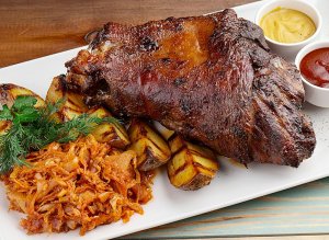 СВИНАЯ РУЛЬКА в ПИВЕ по ЧЕШСКИ. ЕСЛИ ГОТОВИТЬ РУЛЬКУ ТО ТОЛЬКО ТАК!!!