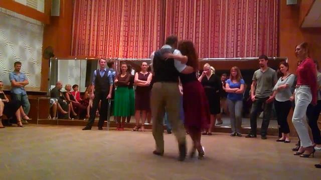 Milonga impro. "Mozo guapo" - Алексей Гаврись и Наталья Орлова смотреть онлайн