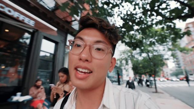 A New York Shopping Guide to SoHo смотреть онлайн