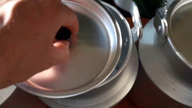 Алюминиевый бидон. Купить для транспортировки, хранения, пищевых жидкостей. смотреть онлайн