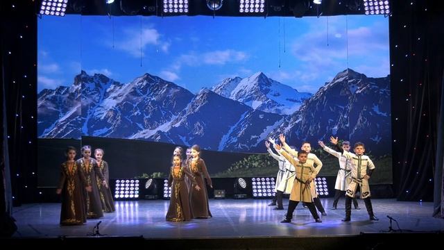 Хореографический фестиваль «Танцевальный серпантин» смотреть онлайн