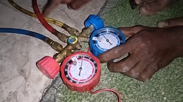एसी की वैक्यूम कैसे करे? How To Vacuum Air Conditioner? Does an AC system need to be vacuumed? смотреть онлайн