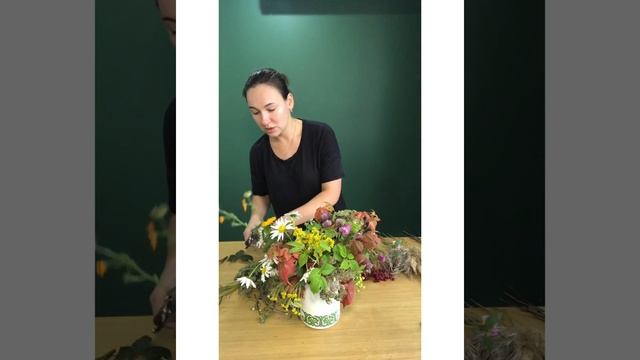 Осенний букет из полевых цветов смотреть онлайн