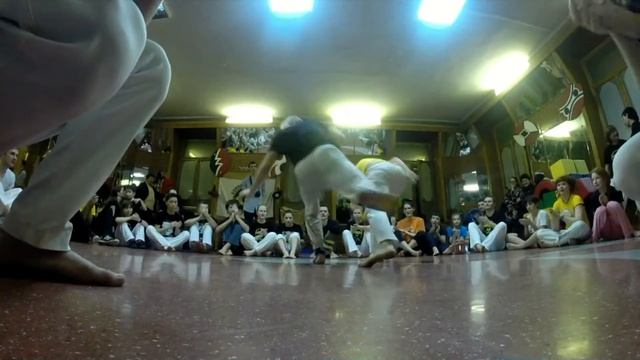 Российский Центр Капоэйры-Roda de ouro 25.01.14 смотреть онлайн