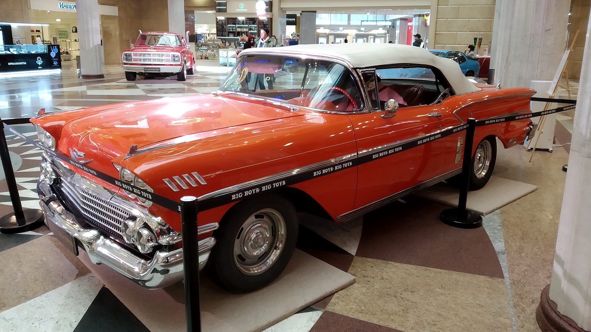 Chevrolet Impala смотреть онлайн
