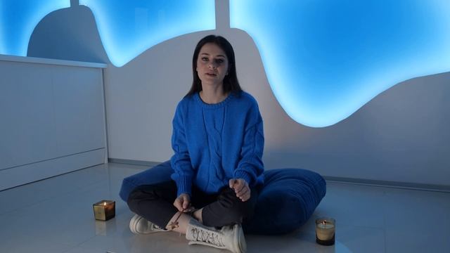 Founder Olga Ramora talks about creating Moonly app смотреть онлайн