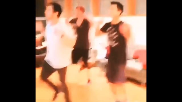 Камерон Монахэн смотреть онлайн