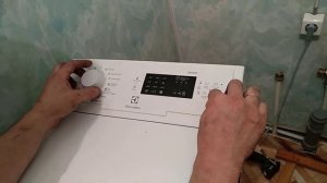 Как войти в тестовый режим стиральной машины Электролюкс . Вход в сервисный тест.
