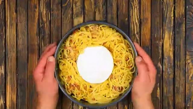 КАРБОНАРА КАССЕРОЛЕ С КАМАМБЕРОМ смотреть онлайн