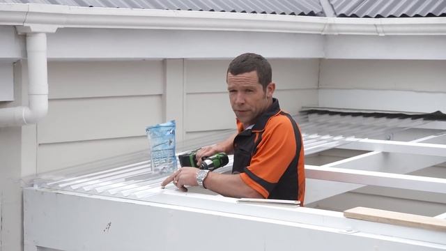 How to Install Corrugated Polycarbonate Roofing | Mitre 10 Easy As DIY смотреть онлайн