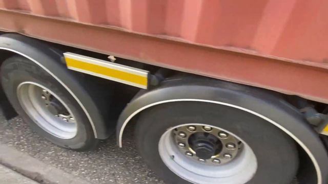 4-ох осный контейнеровоз в Голандии смотреть онлайн