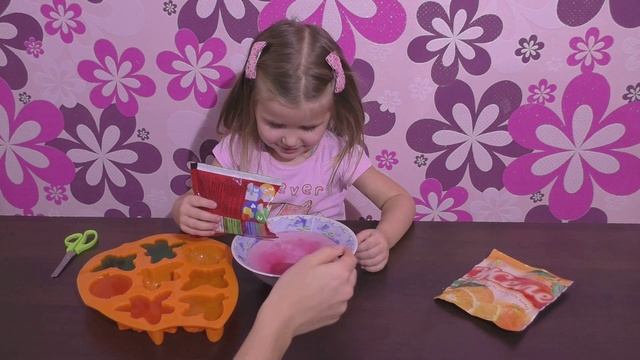 Делаем букашек из желе смотреть онлайн