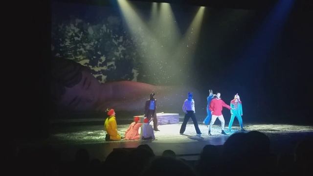 История мальчика-спальчика. "Пряничный домик" театр Глобус, г. Новосибирск. смотреть онлайн