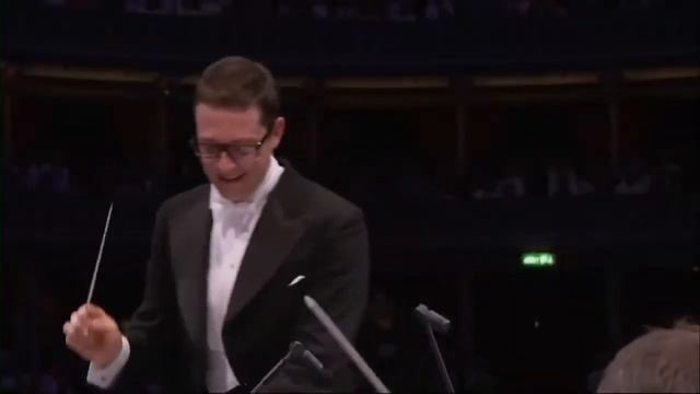 T&J  Orchestra LIVE   SCOTT BRADLEY