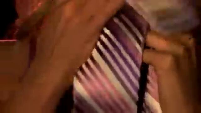 Как завязать галстук, узел Ганновер смотреть онлайн