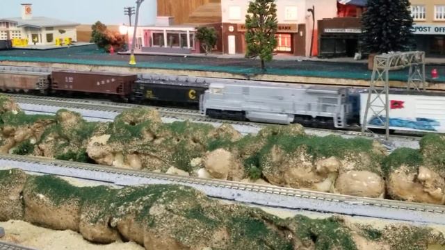 N scale model power смотреть онлайн