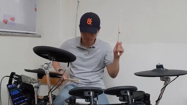 Millenium sun Drum Easy Cover(재업) смотреть онлайн