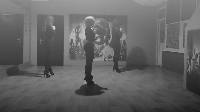 #newYearМаскарад | Paul Oakenfold - The Way I Feel | Strip choreo by Dasi ya смотреть онлайн