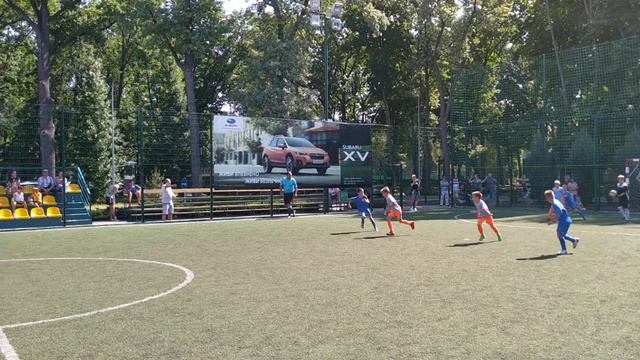 "Мастер Мяча" 2010 (1-4) "ХТЗ" 2010 (1-й тайм) смотреть онлайн