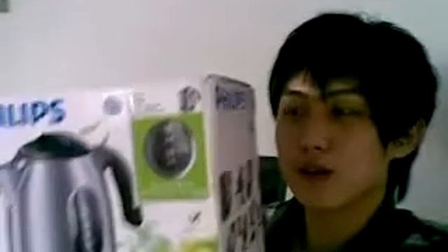 NO. 2203 - 新品上市 飛利浦 無線不鏽鋼電動煮水壼 (HD4622) смотреть онлайн