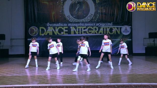 Dance Integration SC 2015 - Hip-Hop Crews, First Steps смотреть онлайн