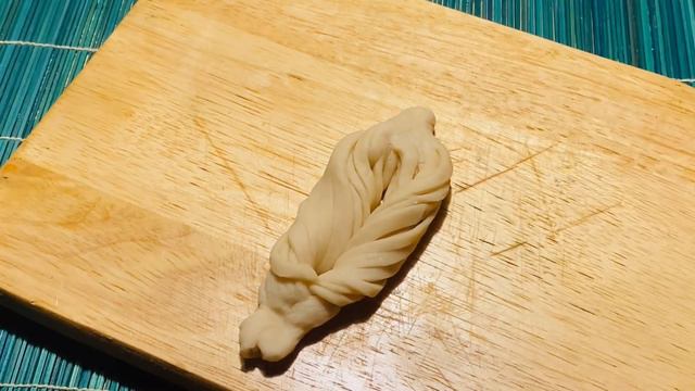 পাতা পিঠা | Pata Pitha Recipe | Crispy pitha Recipe | Bangladeshi Pitha Recipe | Phool Pitha смотреть онлайн