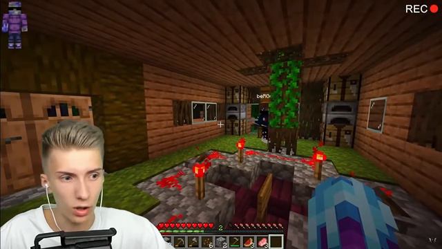 😨 Реально Страшный игрок Альтер Напугал нас в Майнкрафт! Реакция на Никиту Берга смотреть онлайн