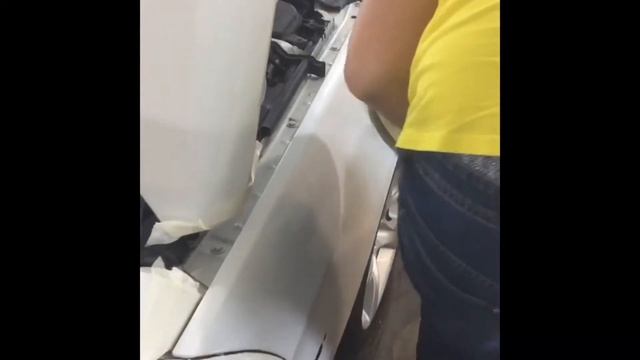 Снятие пожелтевшей пленки SunTek , далее оклейка бронепленкой Oraguard смотреть онлайн