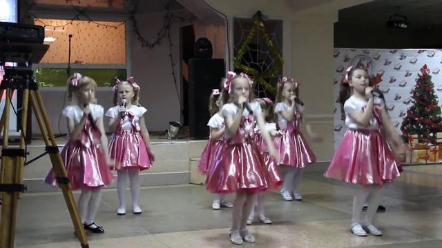 Ладушки "Мамапомогалочка" смотреть онлайн