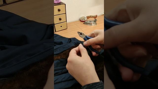 как заменить бегунок на куртке/ ремонт молнии смотреть онлайн