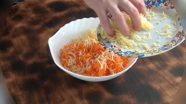 Салат из моркови с сыром "Праздничный" смотреть онлайн