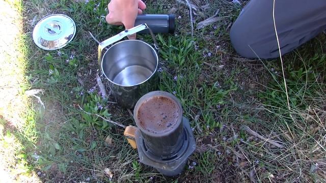 Bacon & Egg Breakfast On The Firebox Camp Stove & Coffee! смотреть онлайн