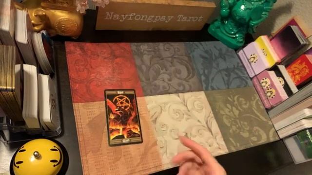 Free Yes/No/General & Celebrity Questions & Collective! #Tarot #Freereadings #Freetarotreadings смотреть онлайн