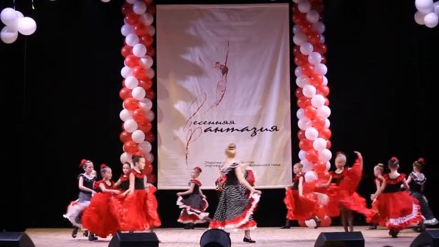 КОНФЕТТИ танец Ритм Испании 8-10 лет смотреть онлайн
