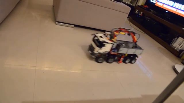 樂高 LEGO 42043 賓士貨卡車改裝無線遙控 RC MOD смотреть онлайн