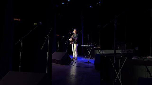 Кавер на песню В. Цоя «Малыш» в исполнении MuNTA смотреть онлайн