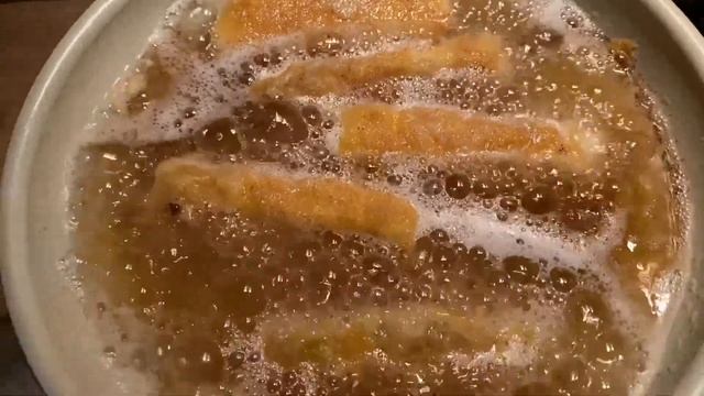 СЫРНЫЕ ПАЛОЧКИ как в McDonald’s/ Самый БЫСТРЫЙ и ЛЁГКИЙ рецепт смотреть онлайн