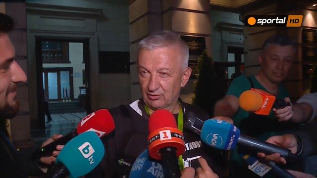 Крушарски във вихъра си: Купил съм четири самолета и с тях ще летим в Пловдив смотреть онлайн
