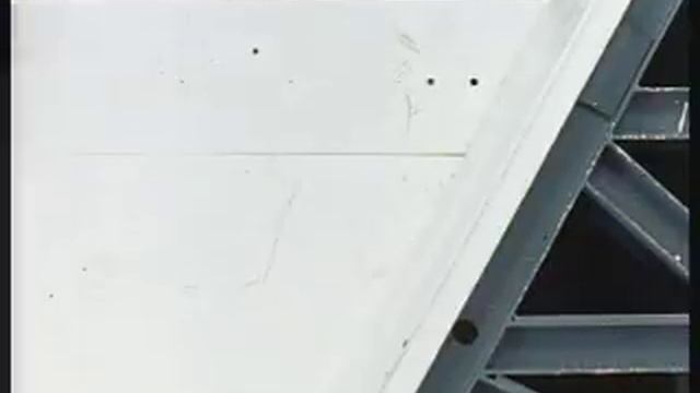 Crash Test SAAB.mpeg смотреть онлайн