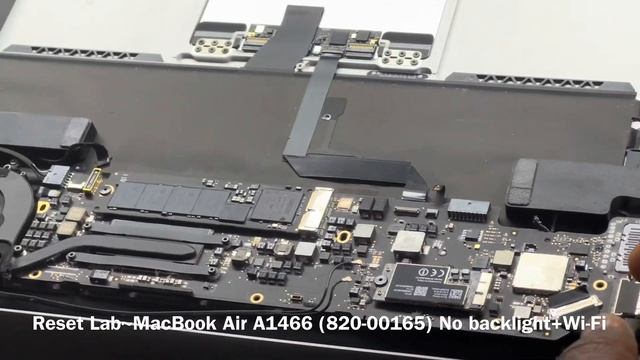 MacBook Air 1466 13 inches No Backlight and WiFi repairs смотреть онлайн