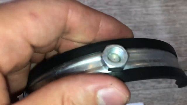 Хомут для крепления сантехнических труб 4" (108-116 мм), Цвiк, Артикул: CV-65957-1 смотреть онлайн