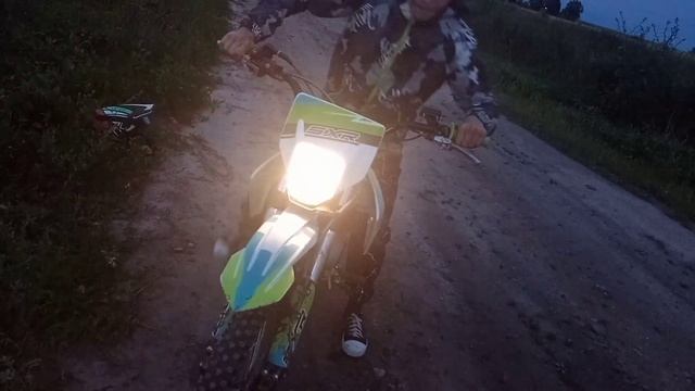 ЧТО СЛУЧИЛОСЬ С ПИТБАЙКОМ ЗА 60 МОТОЧАСОВ! смотреть онлайн